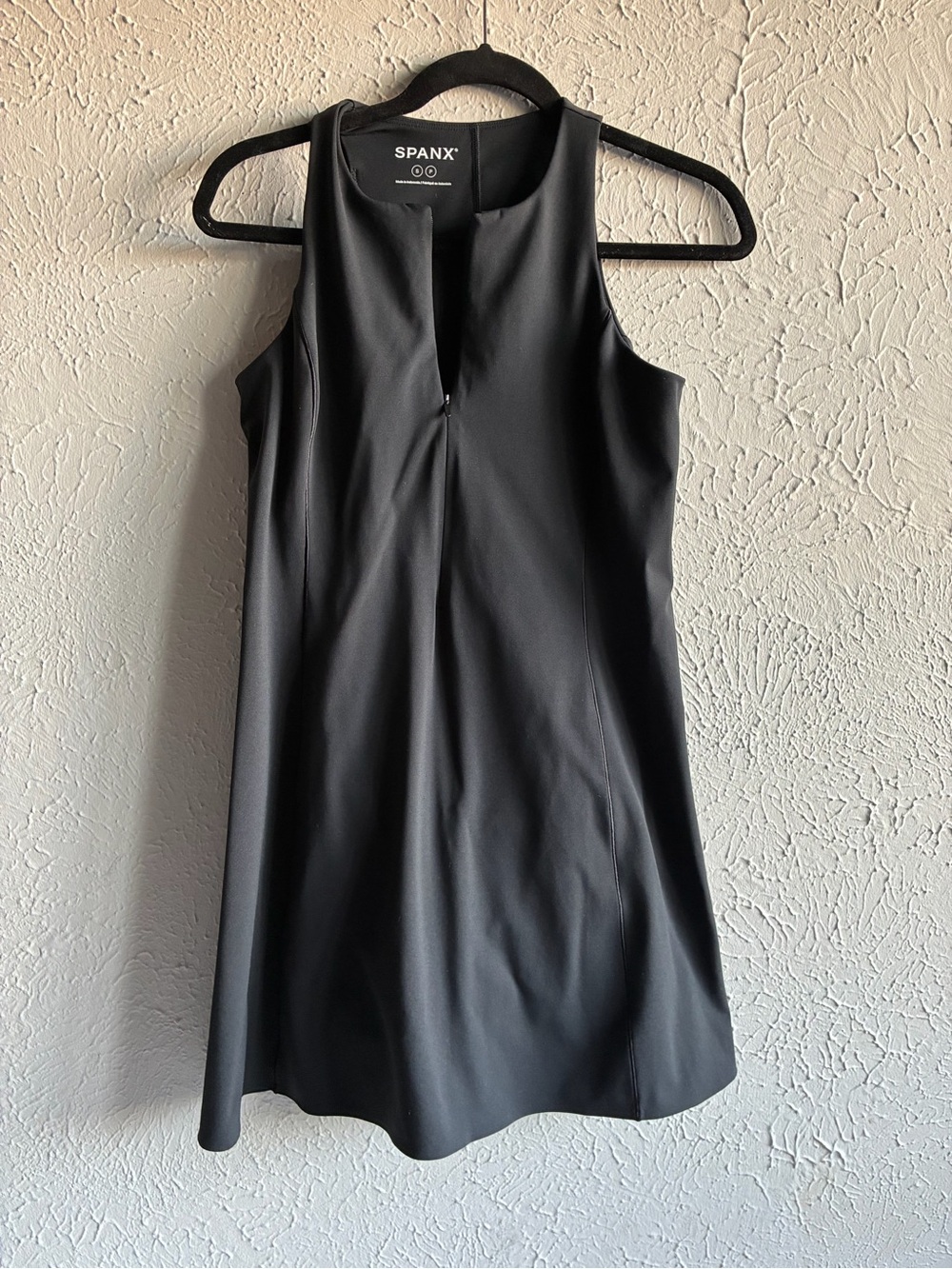 SPANX Get Moving Zip Front Dress Black Small Petite S/P
Built-In Shorts.